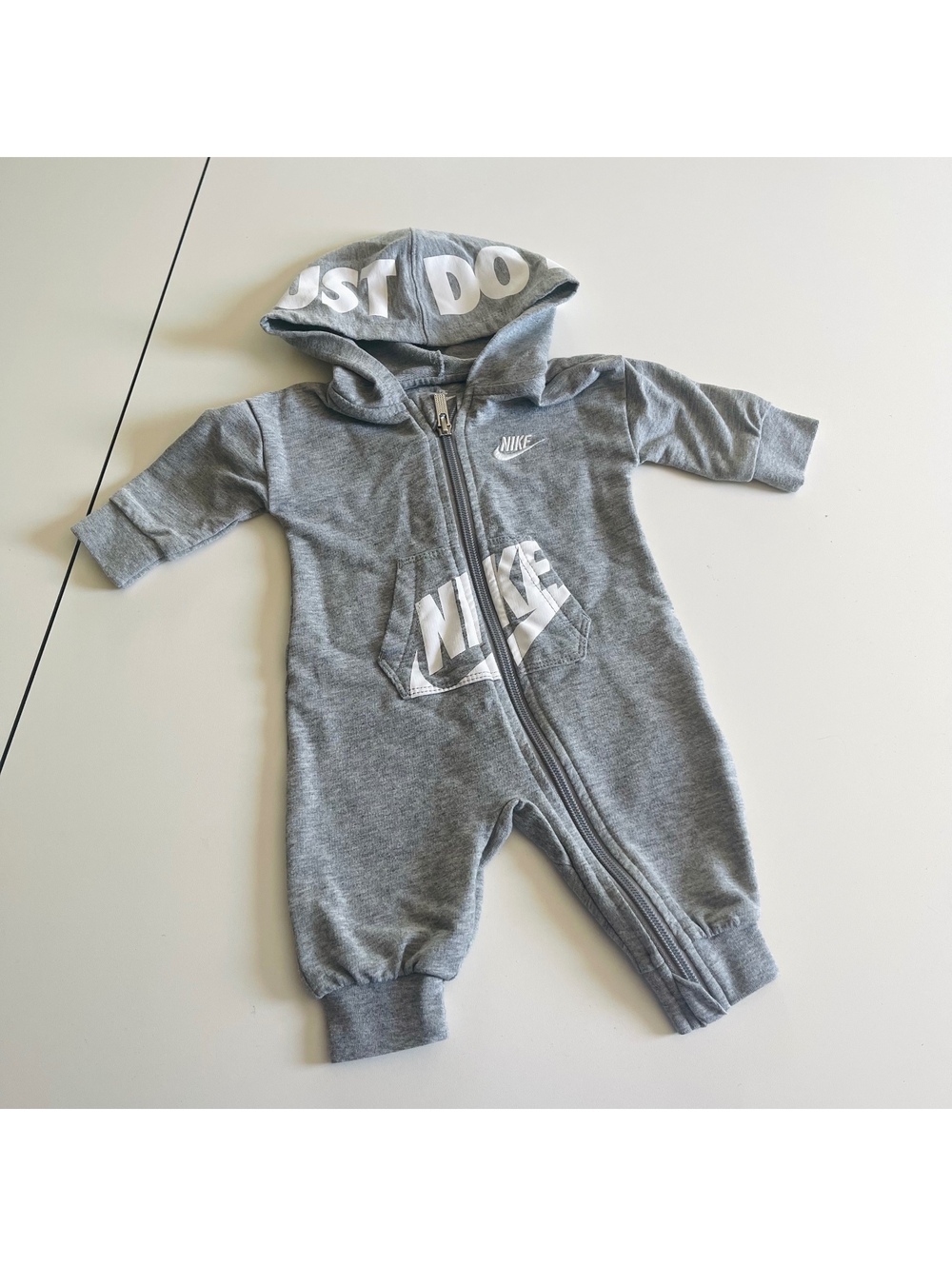 Nike Infant Baby's Size 3m Gray Hooded Romper